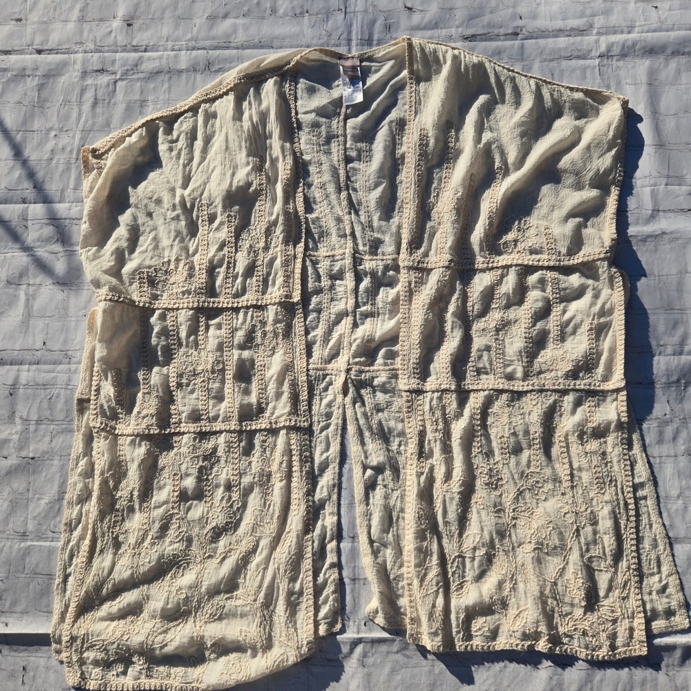 Chico's Cream cotton Floral Embroidered Kimono Open Front OS boho cottagecore